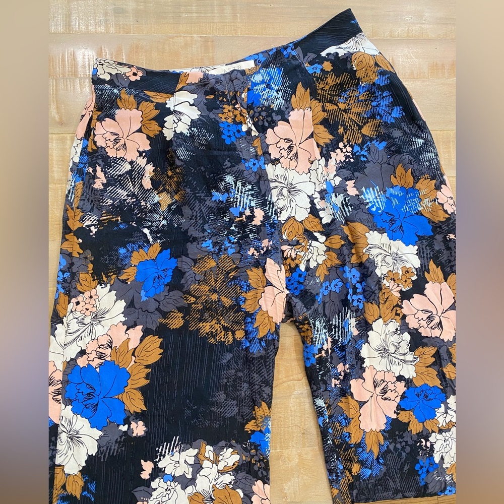 ASTR floral multicolor patterned soft wide leg trouser pants